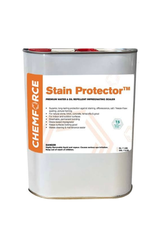 Stain Protector gives optimal stain protection by providing superior water and oil repellence.